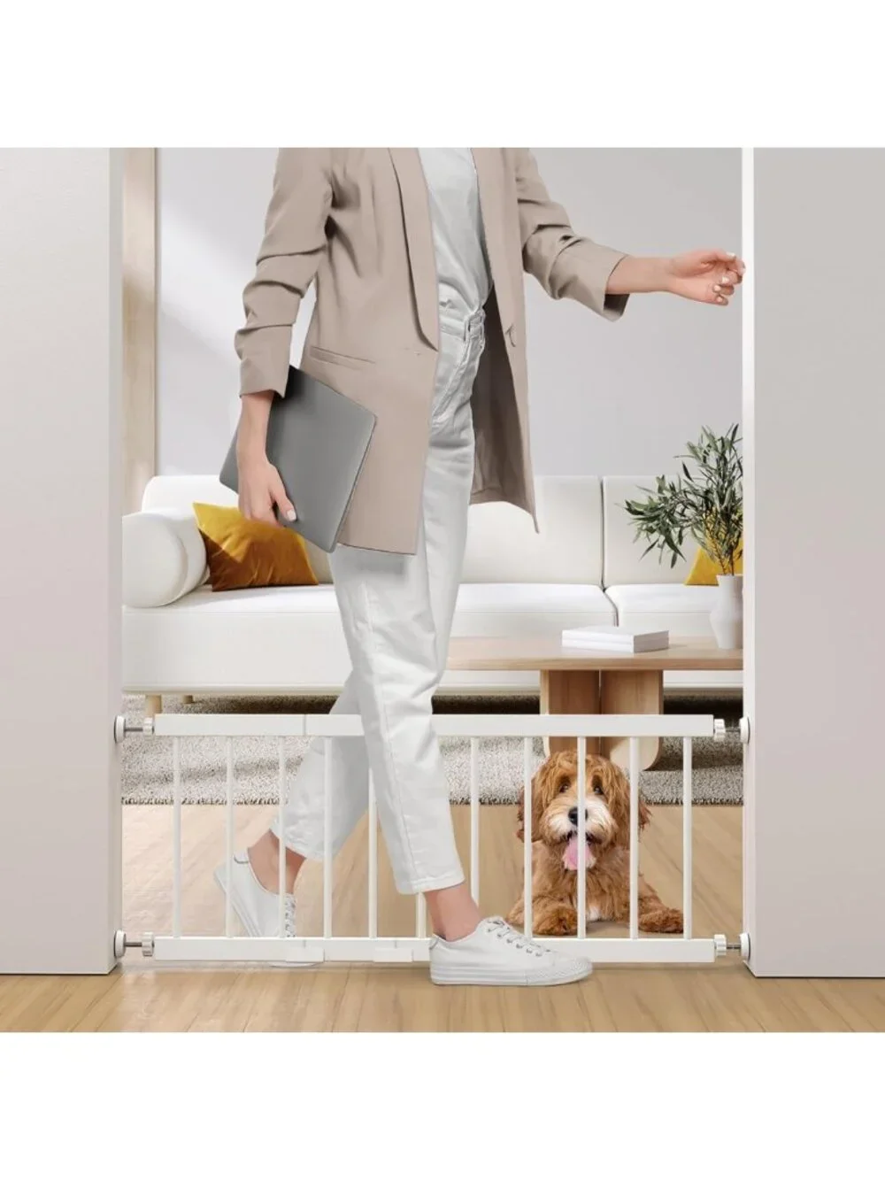 Adjustable Extra Wide Dog Gate 18